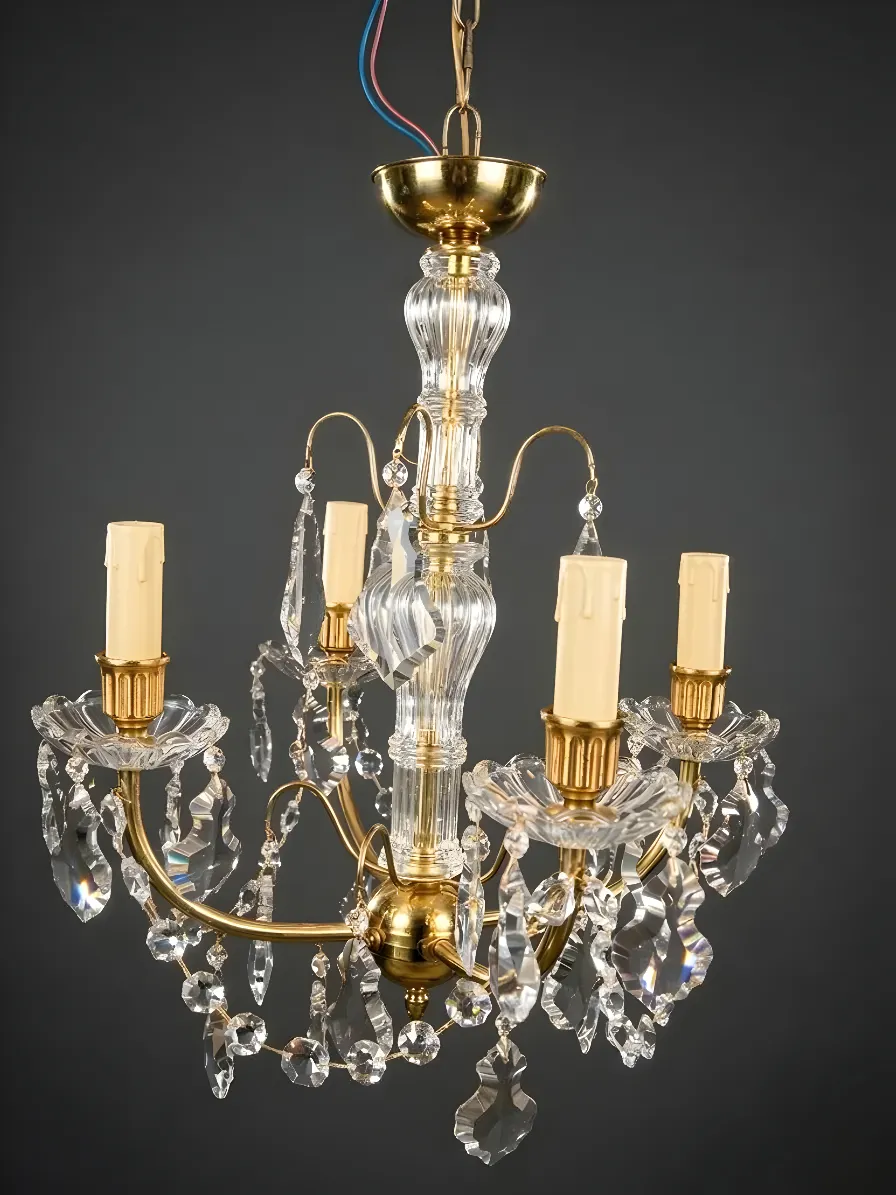 Araña de cinco brazos — después de la restauración